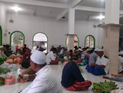 Penutupan Bulan Ramadhan, Warga Bawean Gelar Tradisi Kereman