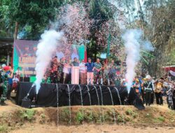 KSAD Jenderal TNI Maruli Simanjuntak Resmikan Program Pipanisasi di Pulau Bawean