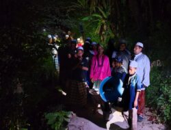 Sambut 1 Muharram 1447 H, Warga Bawean Keliling Kampung Baca Sholawat Burdah