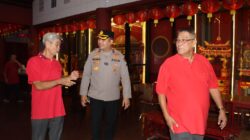 Jelang Puncak Imlek, Kapolres Gresik Cek Pengamanan di Klenteng Kim Hin Kiong